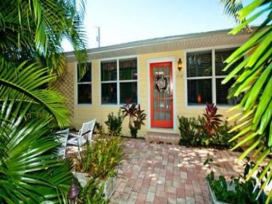 North Anna Maria Island Vacation Cottage with Lovely pool